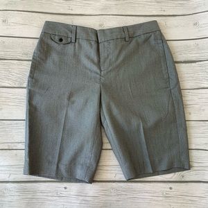 Gap City Bermuda Shorts Grey Size 00